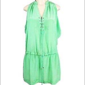 Leifsdottir green dress